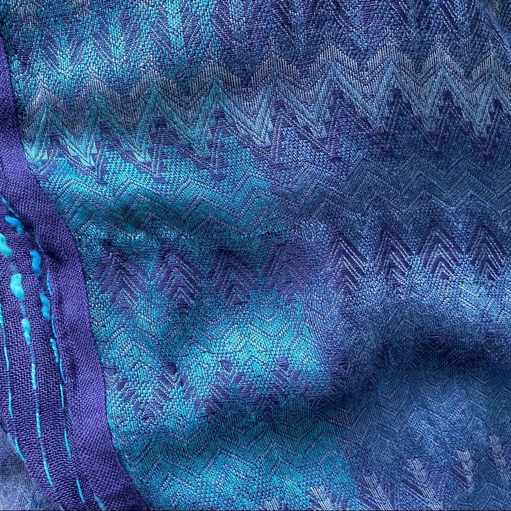 Blue Chambray Patterned Infinity Scarf - Picture 4 of 6